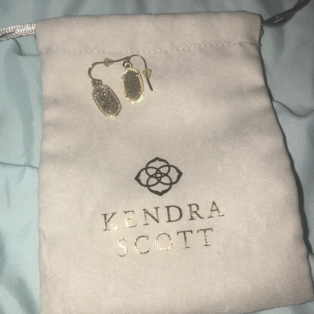 Kendra scott earrings